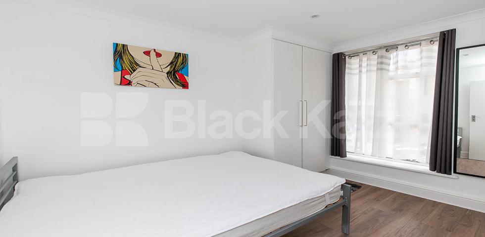 			NEW INSTRUCTION!, 2 Bedroom, 1 bath, 1 reception Apartment			 Wicklow Street, KINGS CROSS